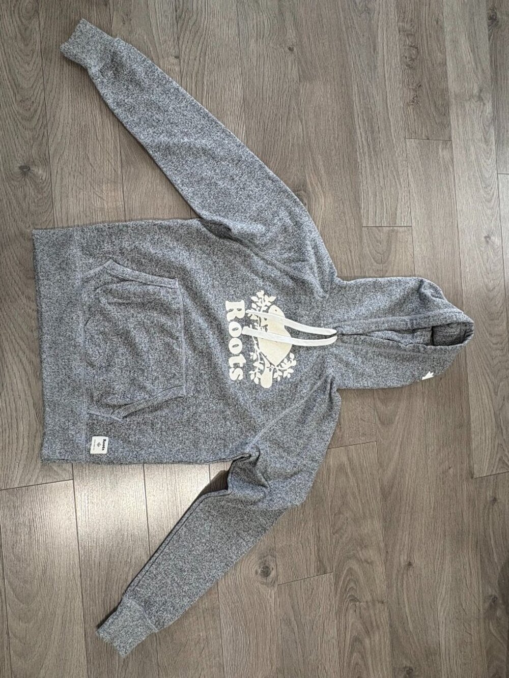 Ladies Roots Heather Gray Logo Hoodie – Size Small – Great Condition